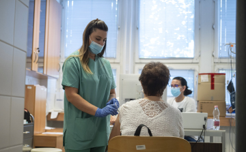 Kötelezővé tennék a védettségi igazolást az egészségügyben Romániában