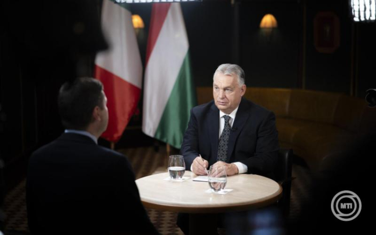 A nemzeti konzultáció kitöltését kéri a miniszterelnök