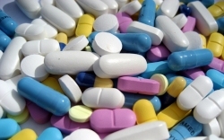 Legális, ismeretlen hatású szerek vannak jelen a drogpiacon