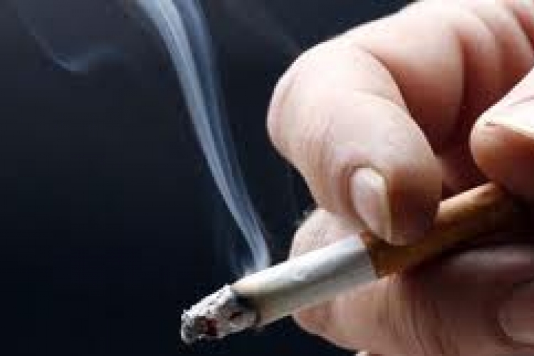 Tavaly 13 milliós bírságot szabtak ki a tilosban dohányzókra