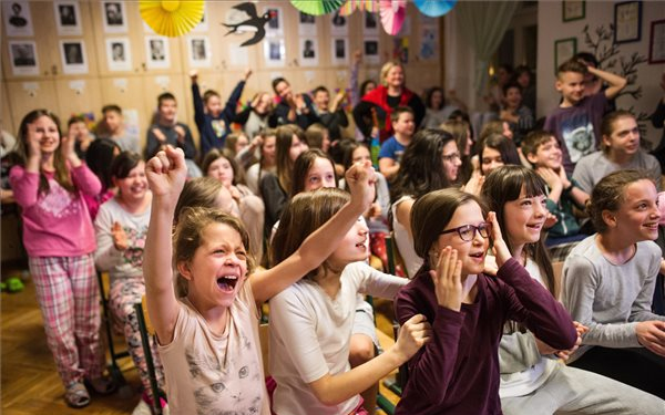 Oscar-díjat kapott Deák Kristóf Mindenki című filmje