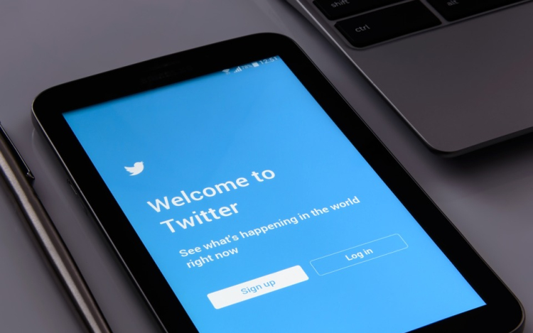 Átverte egy 17 éves diák a Twitter hitelesító mechanizmusát