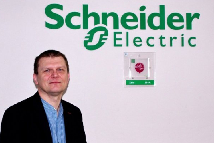 Új igazgató vezeti a Schneider Electric zalaegerszegi gyárát