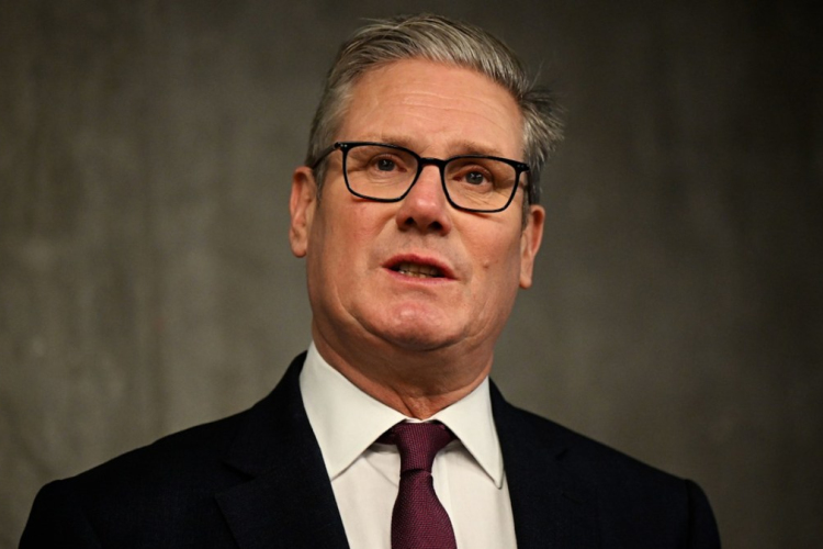 Brit miniszterelnök: Magyarország és az európai demokrácia történelmi pillanata Magyar Péter választási győzelme